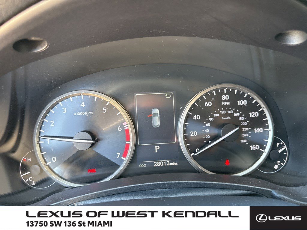 2021 Lexus NX 300's photo