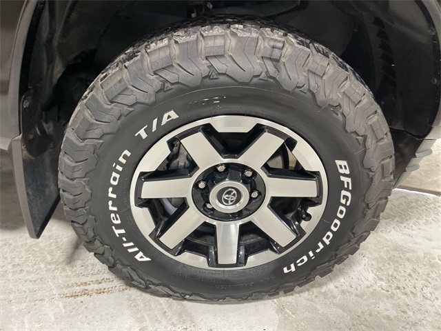 2023 Toyota Tacoma SR5 photo 10