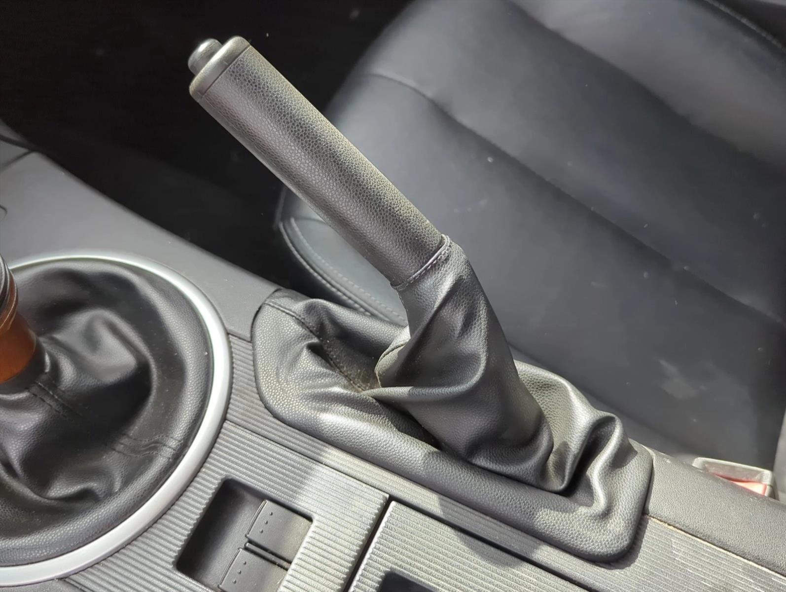 2007 Mazda MX-5 Miata Miata Grand Touring photo 21