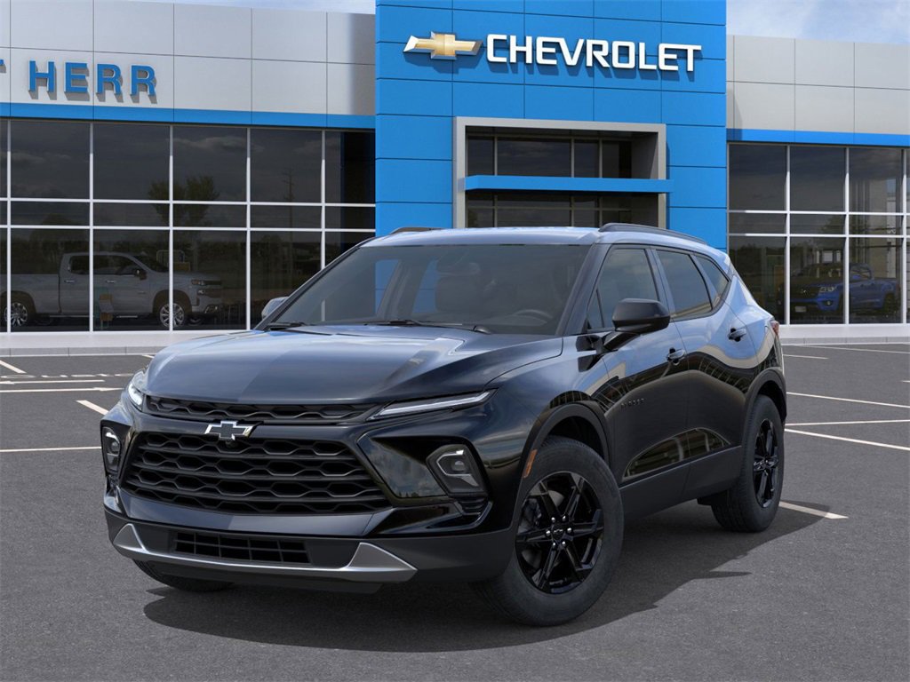 2025 Chevrolet Blazer 2LT photo 3