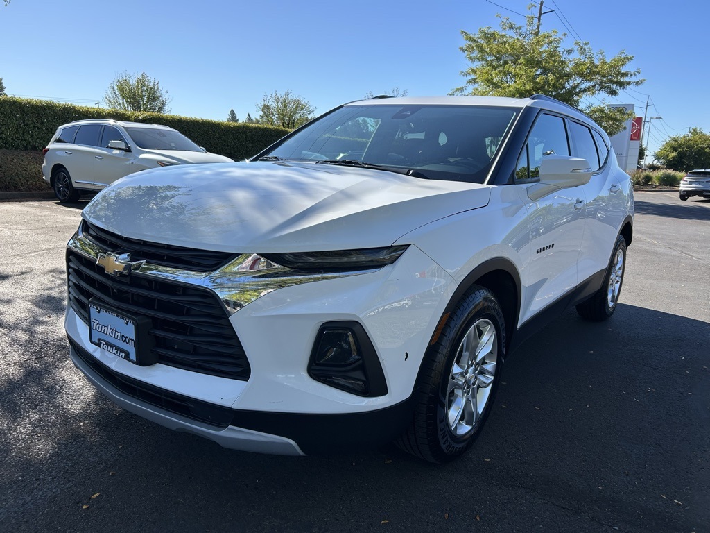 2019 Chevrolet Blazer Base 3LT photo 3
