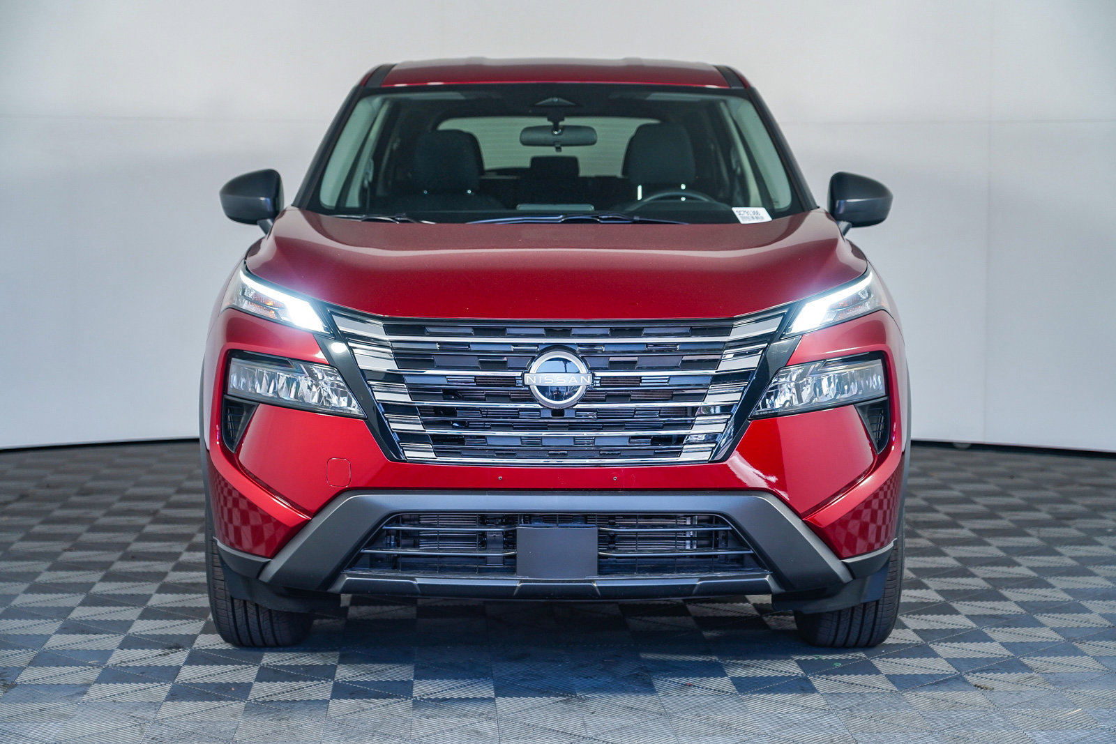 2025 Nissan Rogue S photo 4
