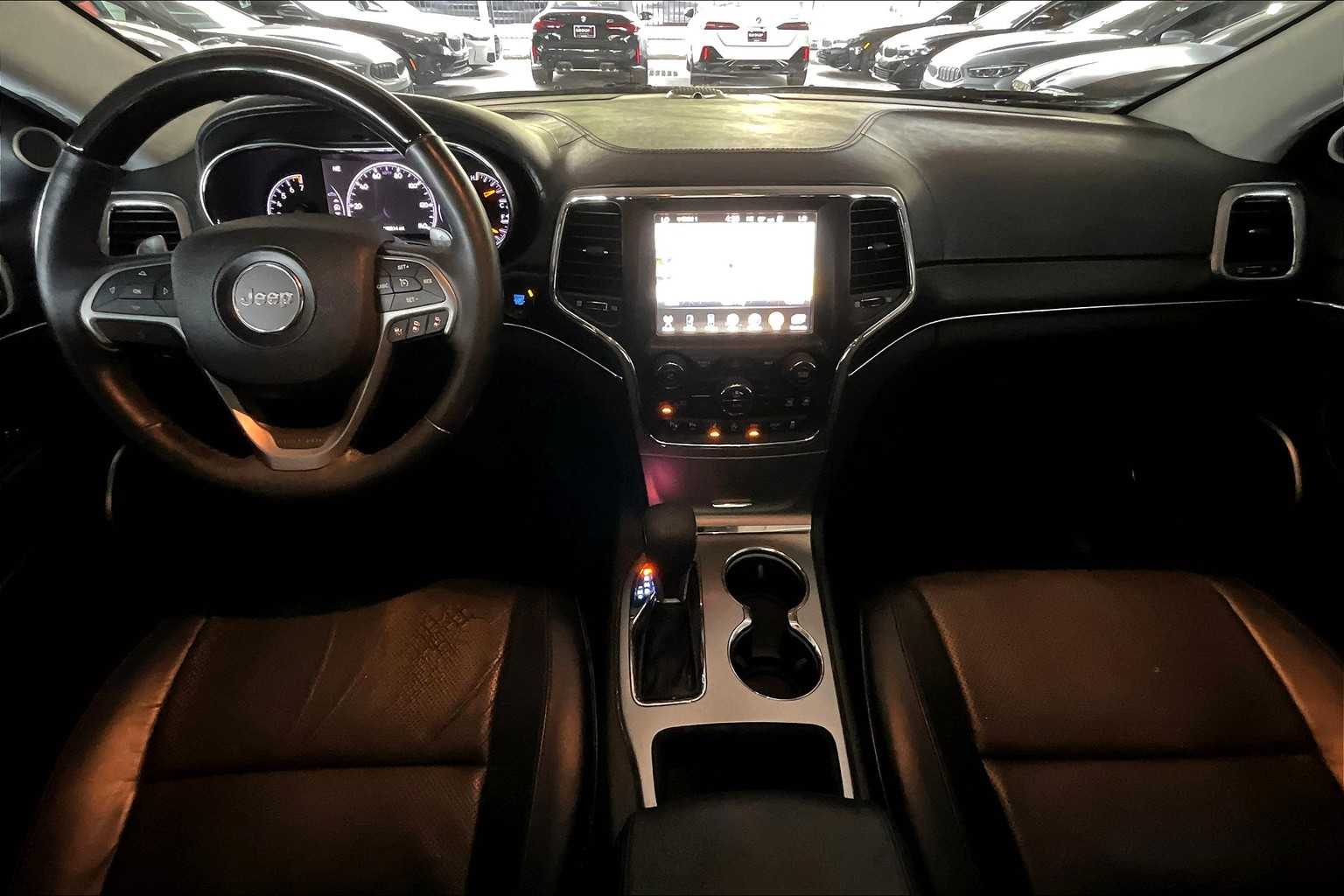 2017 Jeep Grand Cherokee Summit photo 14