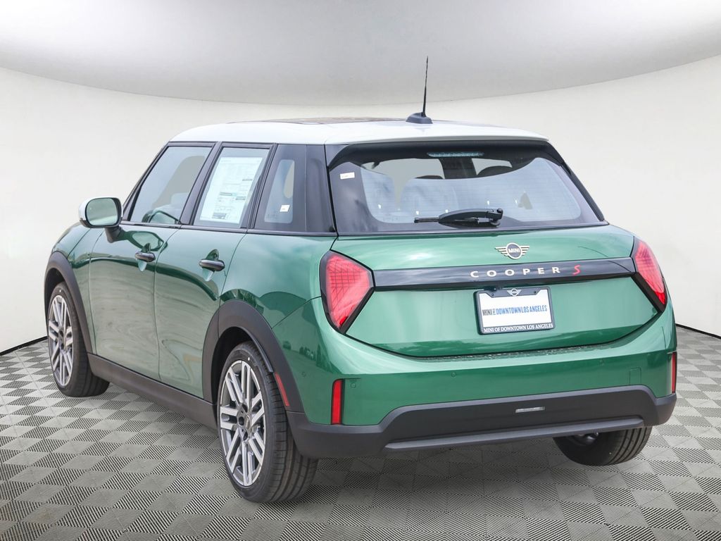 2026 Mini Cooper 4 Door Hardtop Signature photo 6