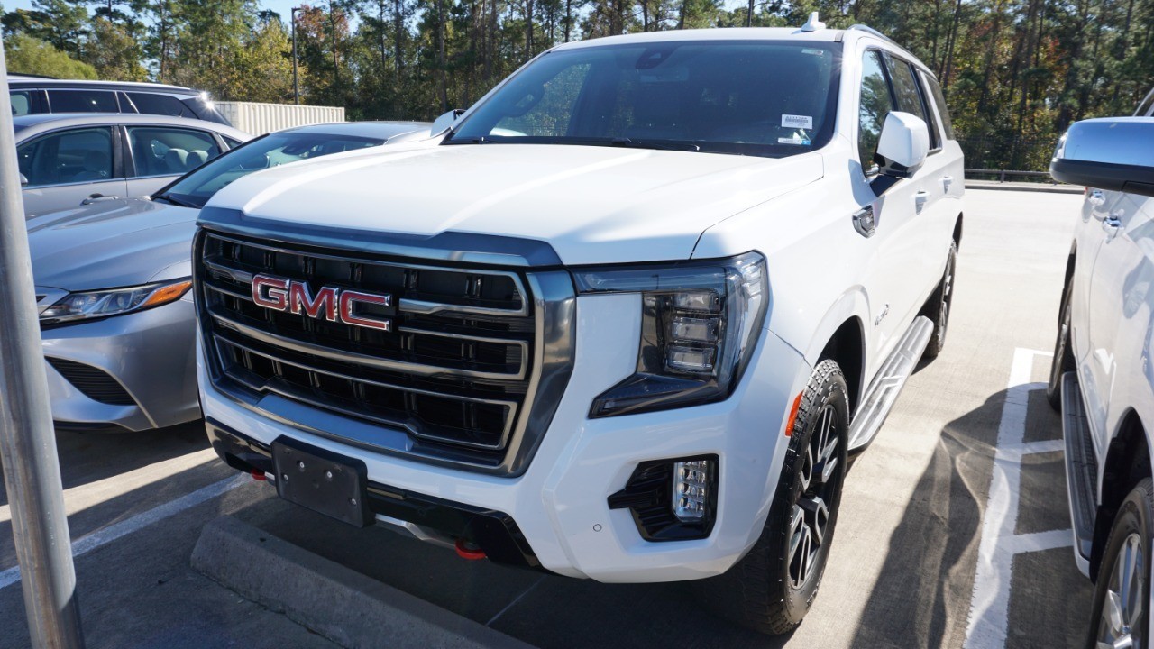 2022 GMC Yukon XL AT4's photo