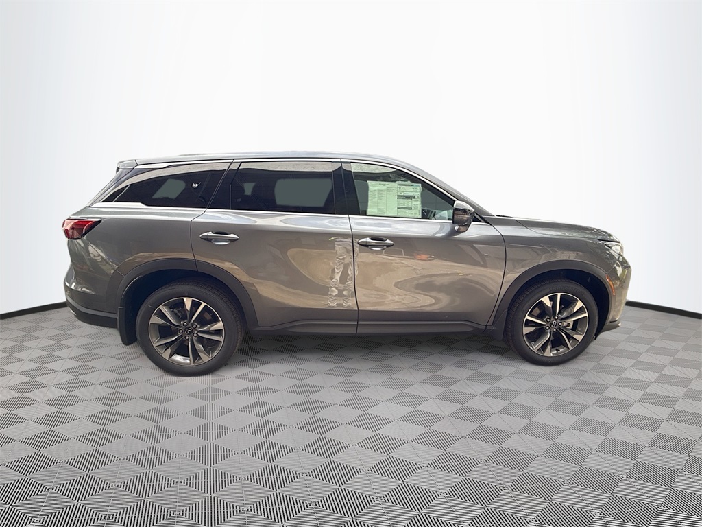 2026 Infiniti QX60 Pure photo 8