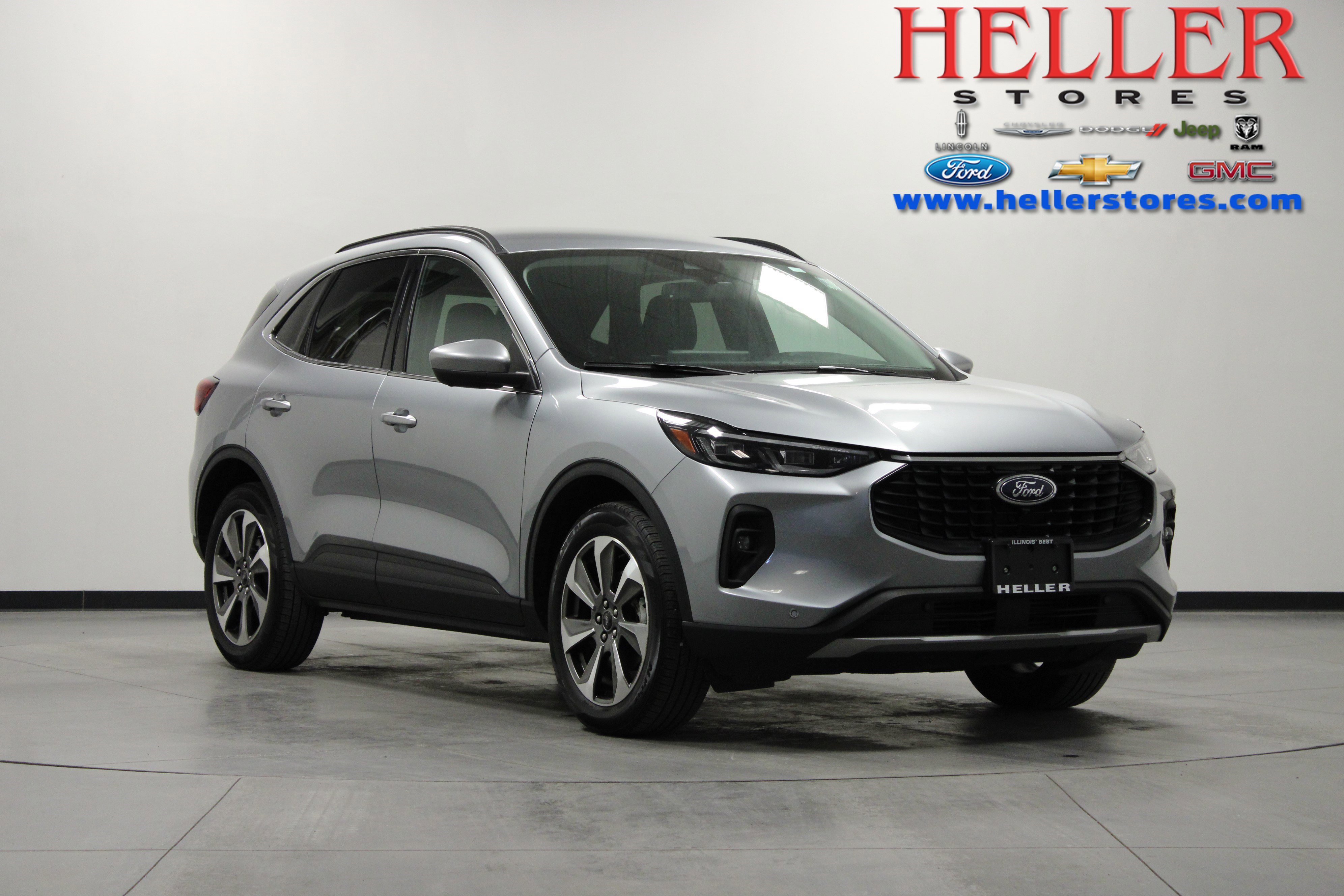 2024 Ford Escape Platinum's photo