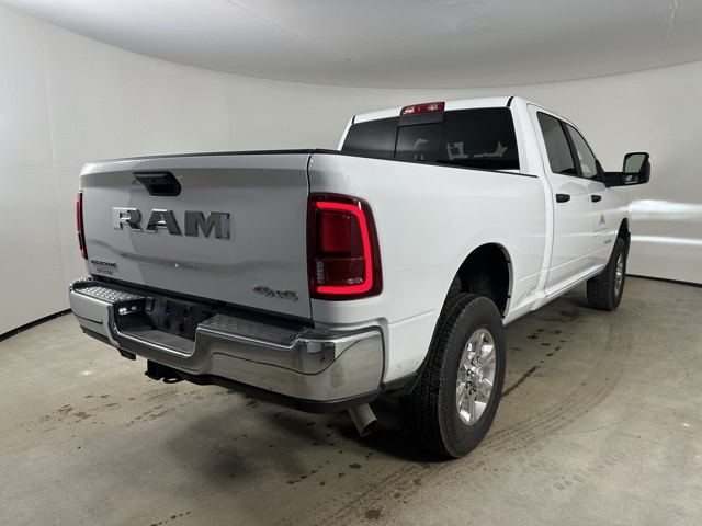 2025 Ram 2500 Big Horn photo 5