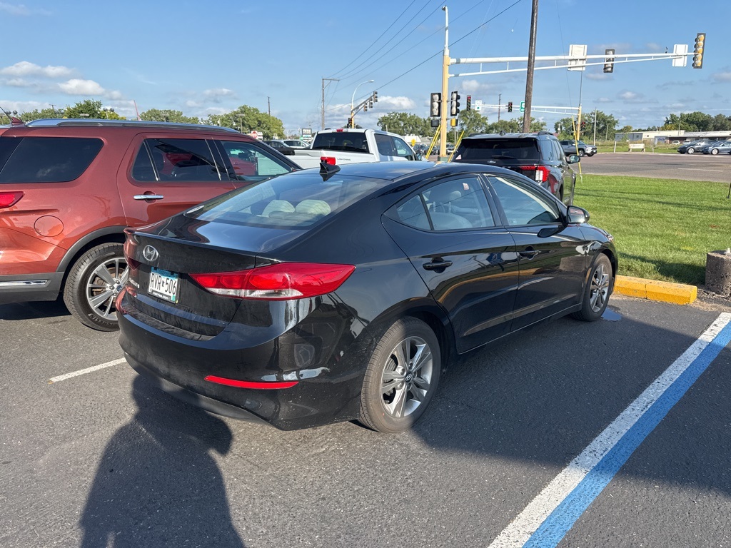 Used 2017 Hyundai Elantra SE with VIN 5NPD84LF5HH125396 for sale in White Bear Lake, Minnesota