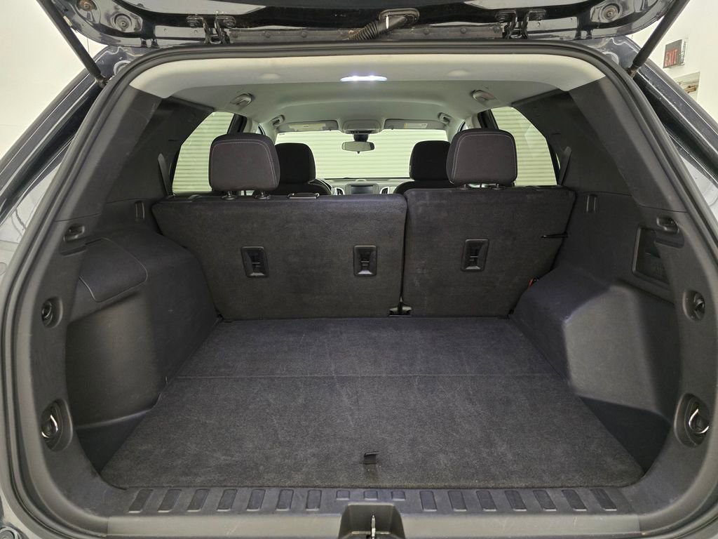 2023 Chevrolet Equinox LT photo 37