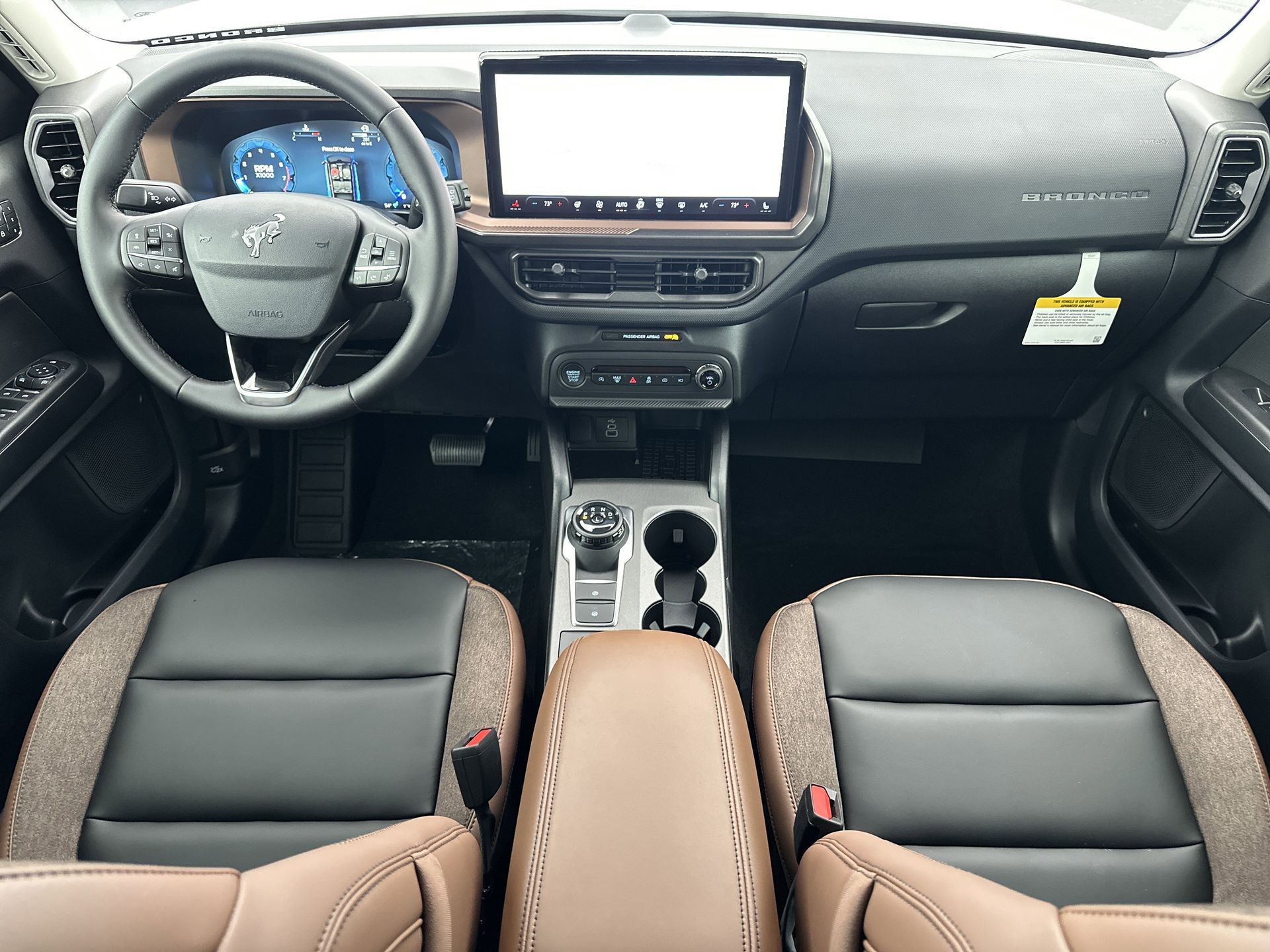 2025 Ford Bronco Sport Outer Banks photo 2