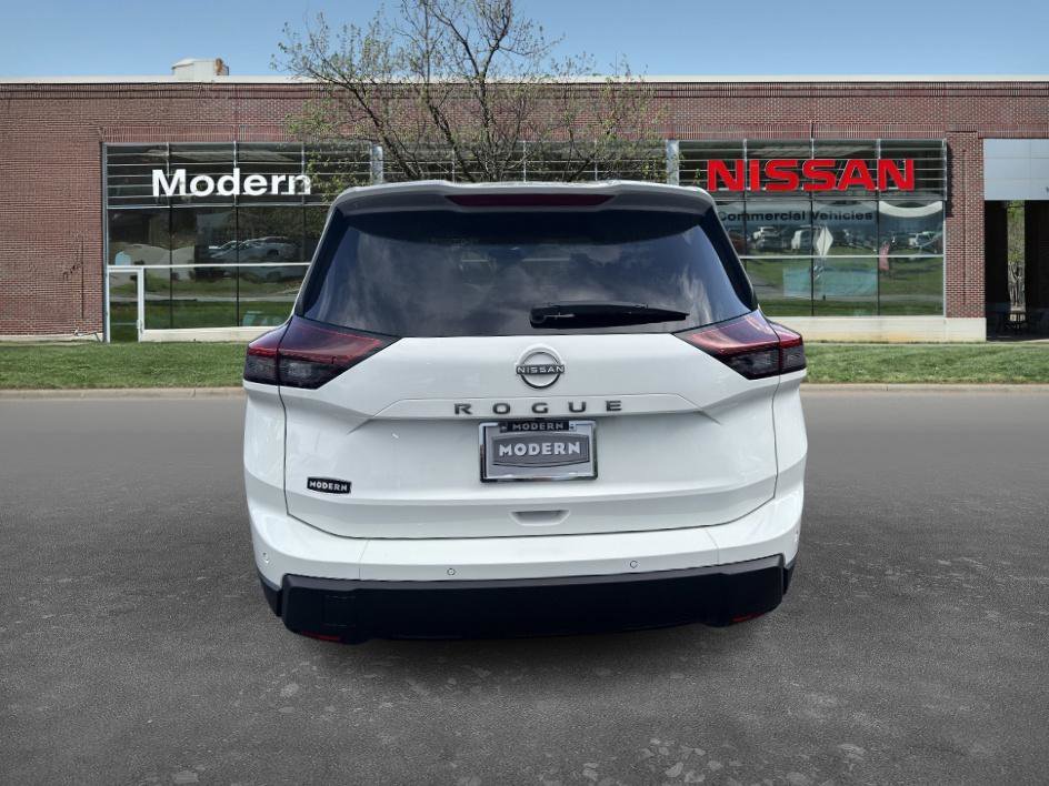 2025 Nissan Rogue S photo 3