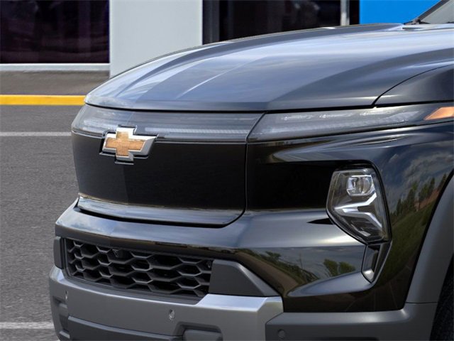 2026 Chevrolet Silverado EV LT photo 13