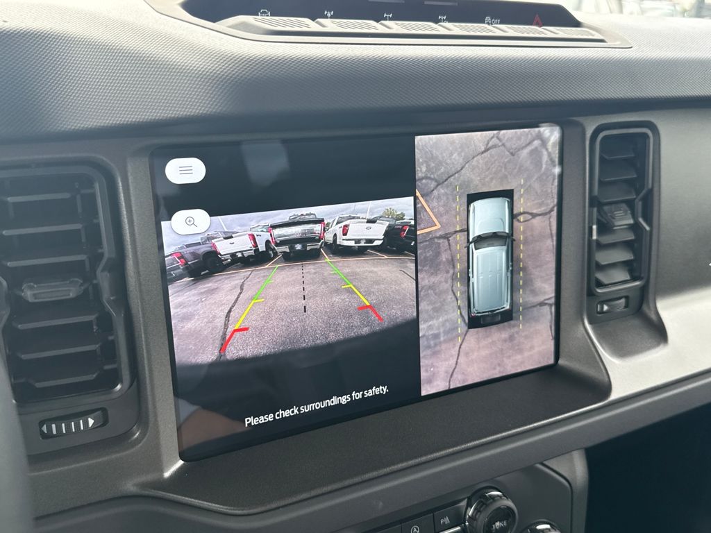 2025 Ford Bronco Badlands photo 21