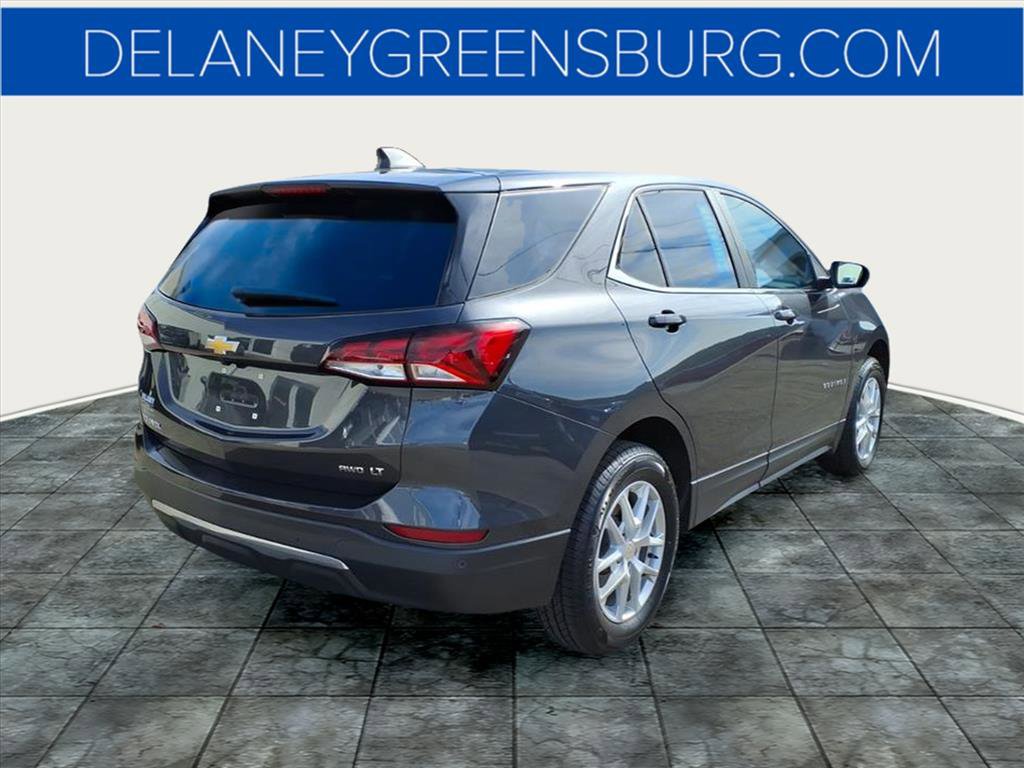 2023 Chevrolet Equinox LT photo 3
