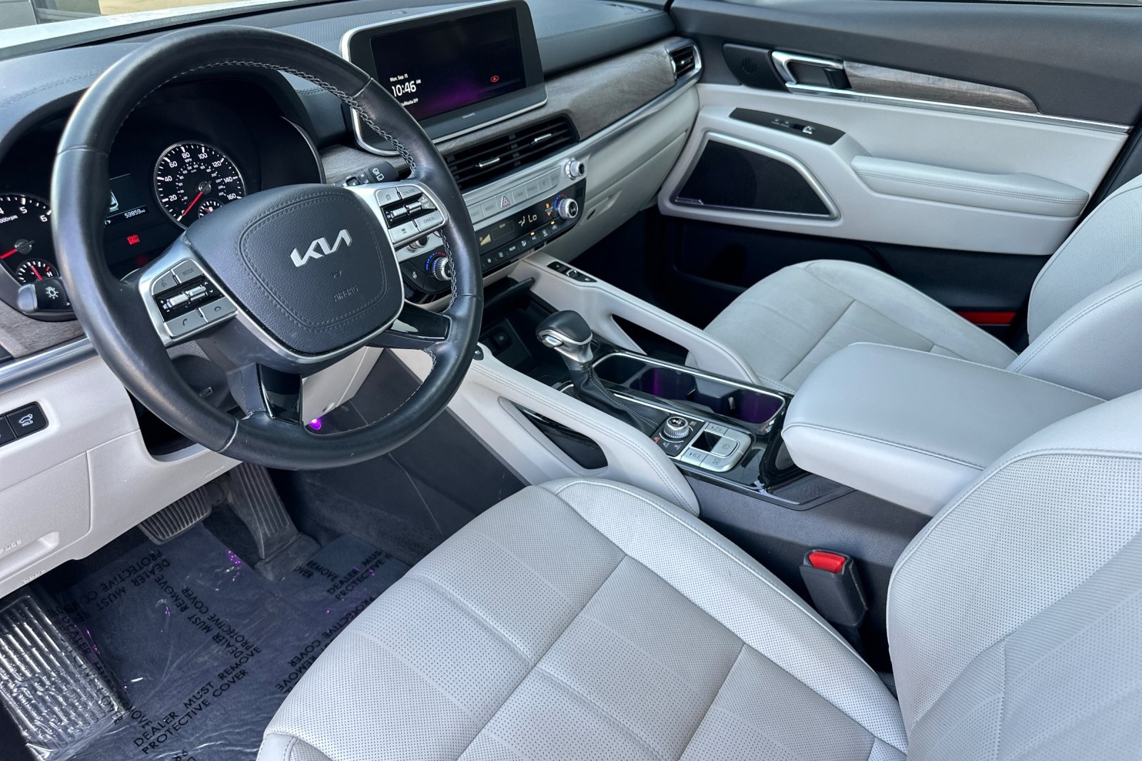 2022 Kia Telluride EX photo 9