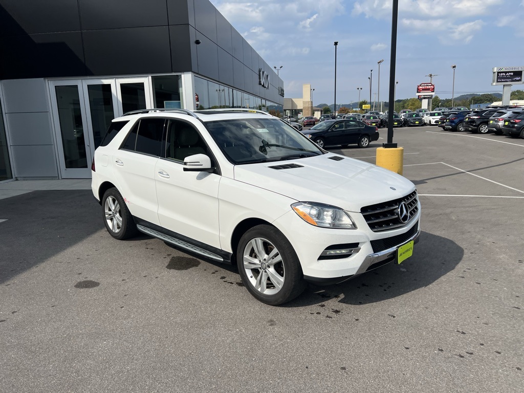 2015 Mercedes Benz ML 350 4MATIC photo 2