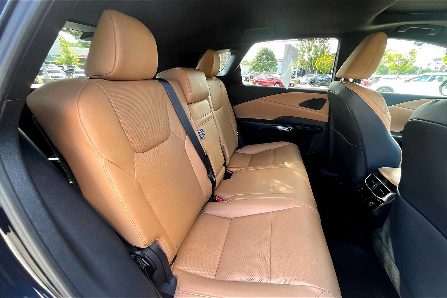 2023 Lexus RX Premium AWD photo 19