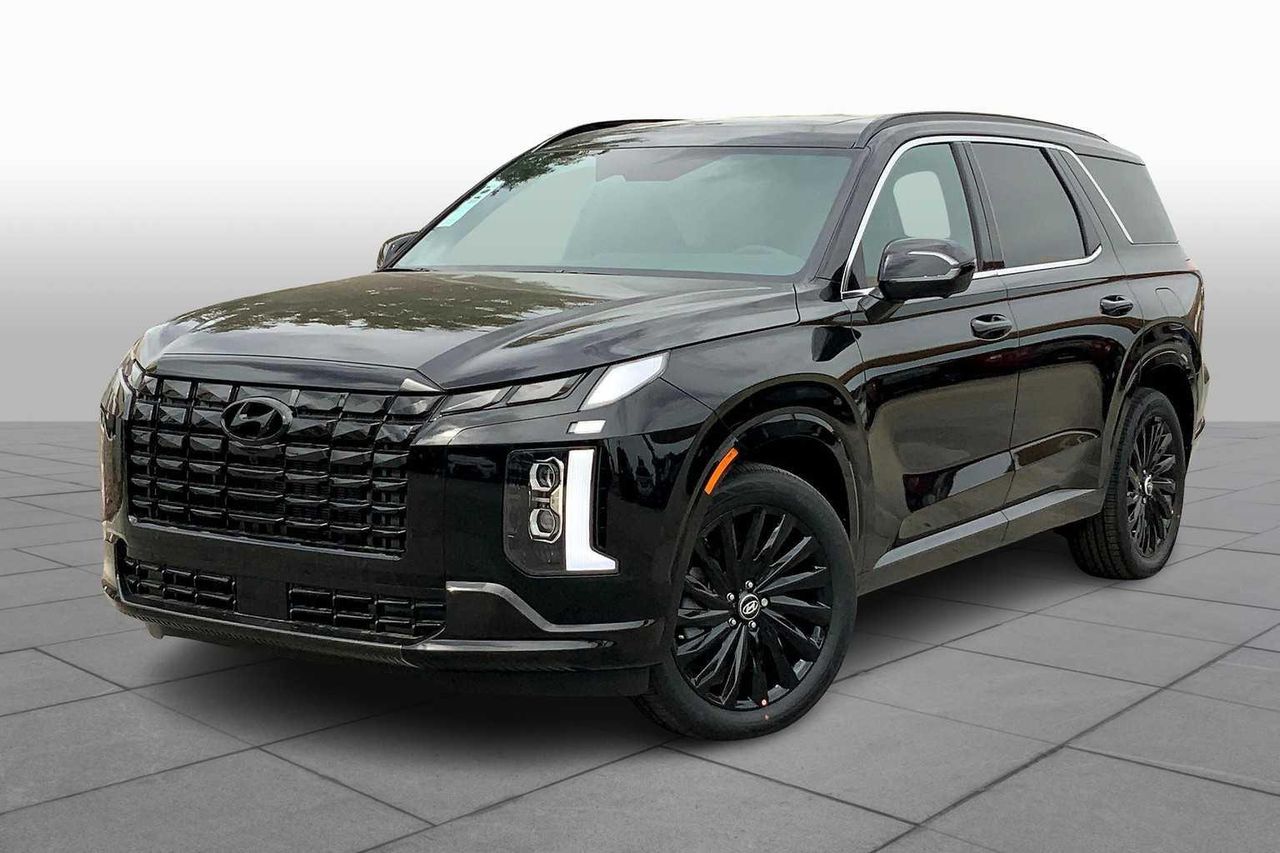 2025 Hyundai Palisade Calligraphy Night Edition's photo