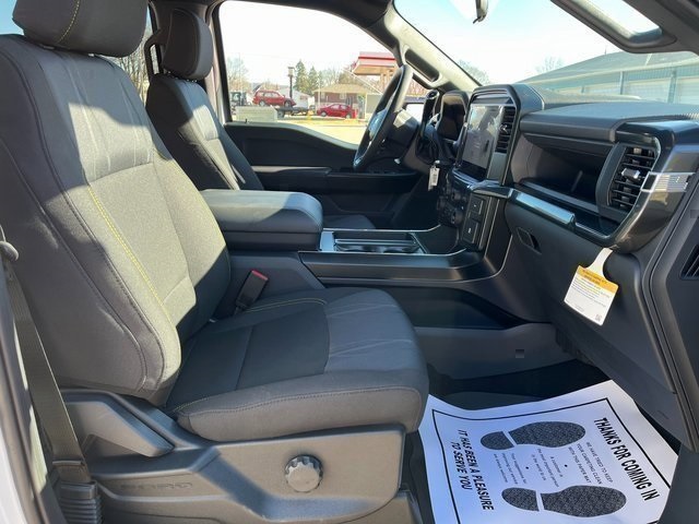 2025 Ford F-150 STX photo 12
