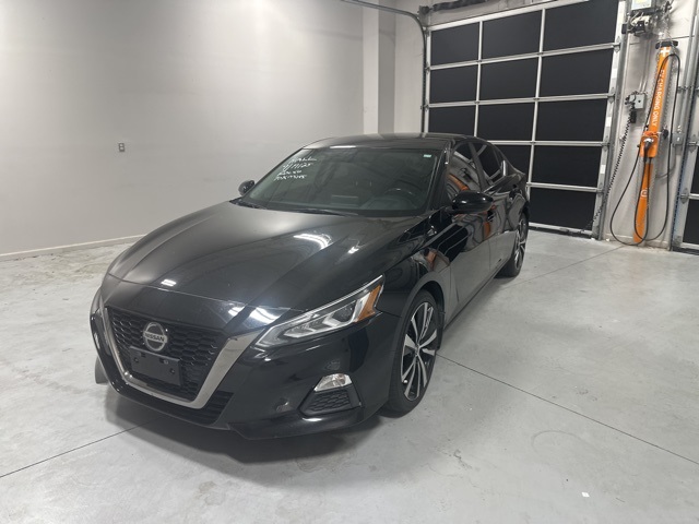 2019 Nissan Altima 2.5 SR photo 9