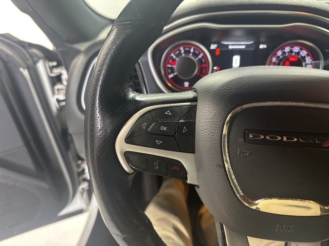 2016 Dodge Challenger R/T Scat Pack photo 18