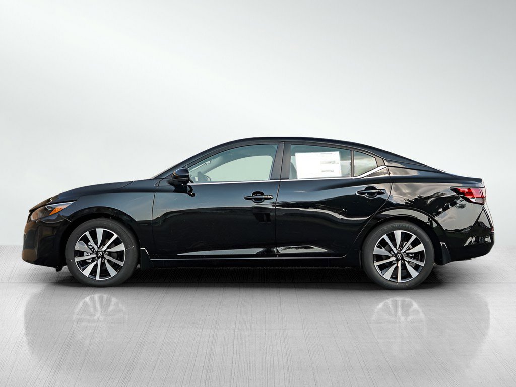 2025 Nissan Sentra SV photo 3
