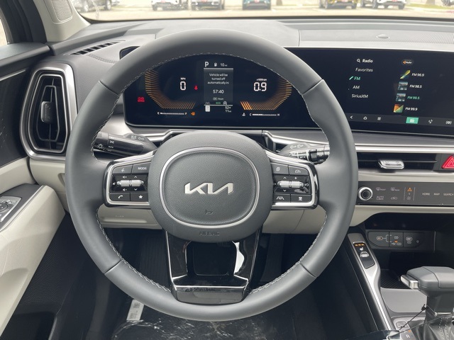 2025 Kia Sorento S photo 8