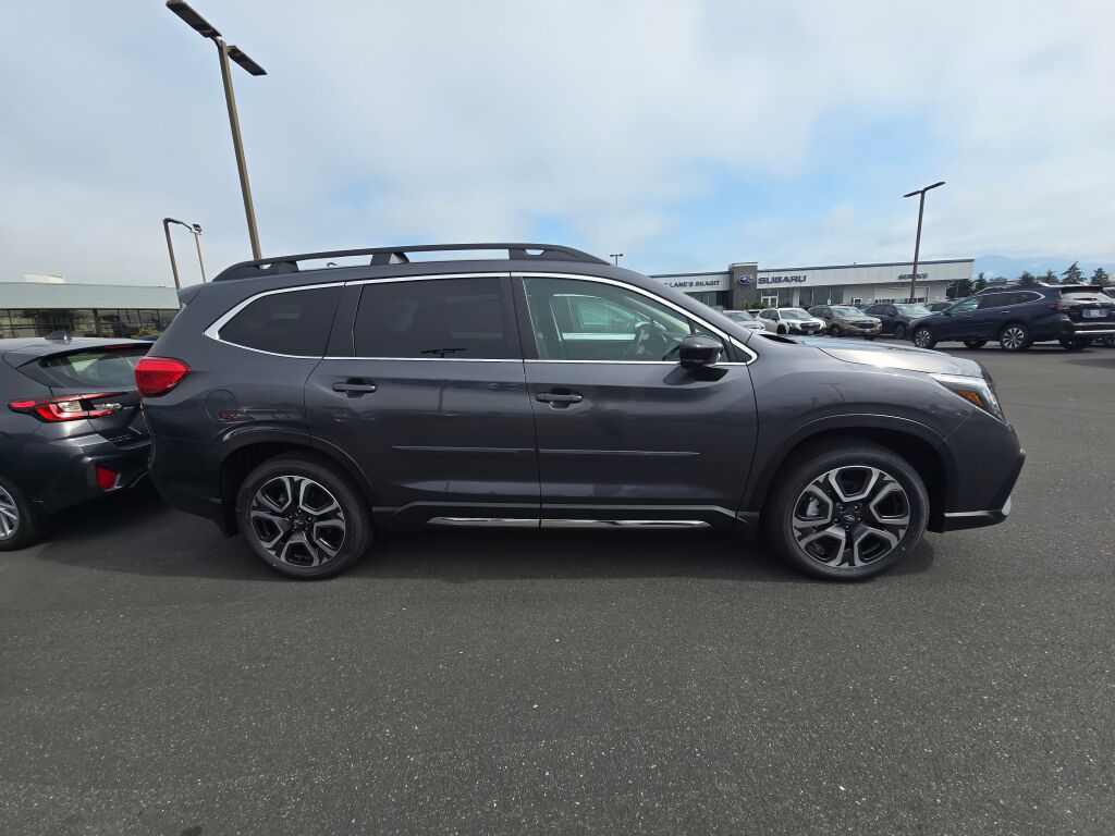 2025 Subaru Ascent Limited photo 2
