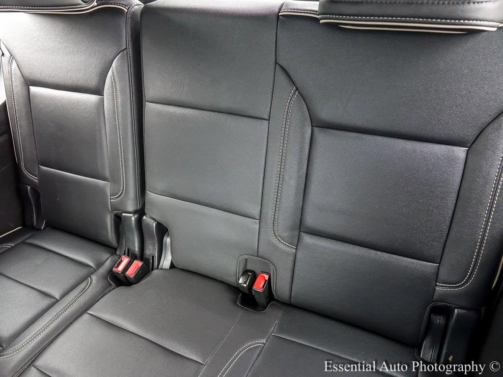 2023 GMC YUKON - Image 14