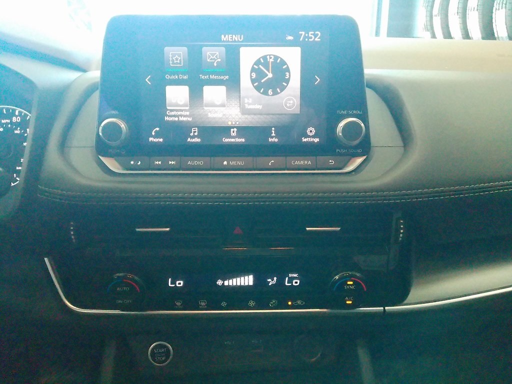 2021 Nissan Rogue SV photo 20