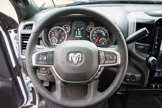 2026 Ram 2500 Big Horn photo 16