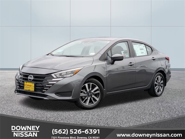 2025 Nissan Versa SV's photo