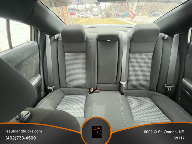 2021 Dodge Charger R/T photo 21