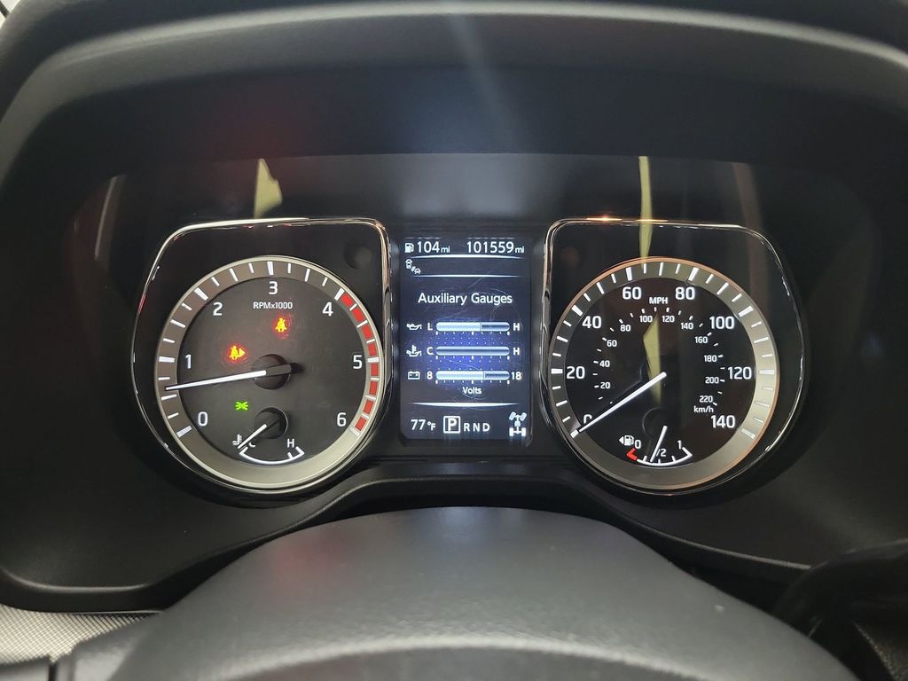 2017 Nissan Titan PRO-4X photo 13