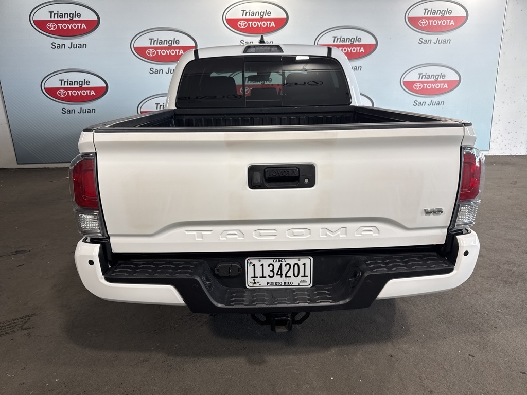 2023 Toyota Tacoma TRD Off-Road photo 3