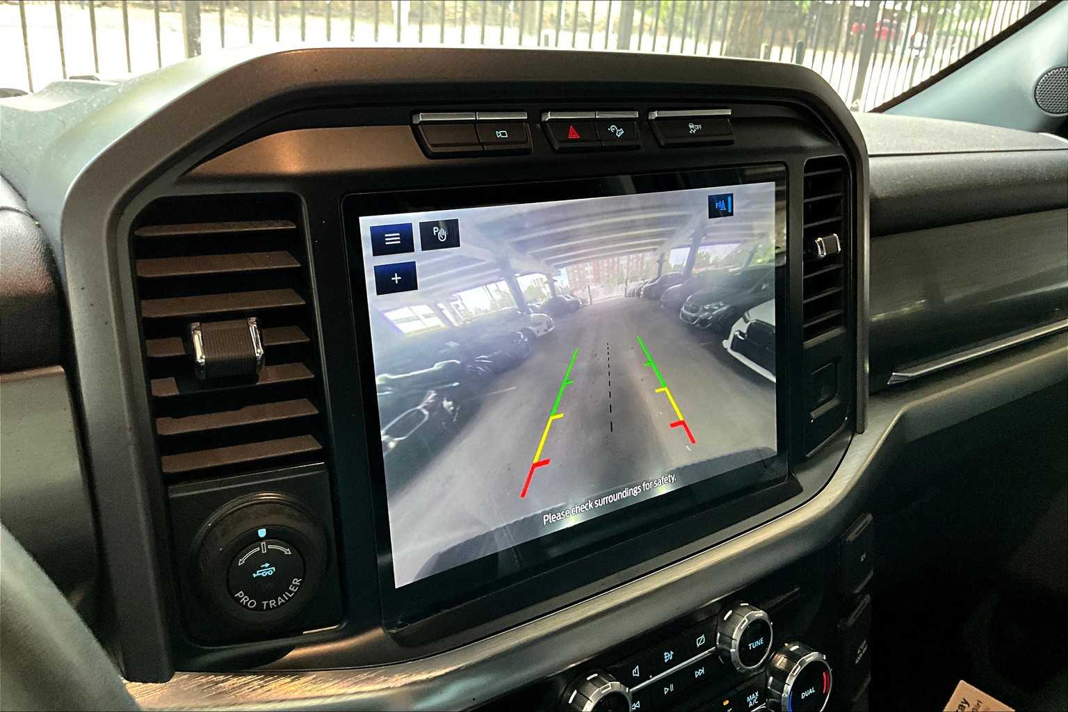 2022 Ford F-150 Lariat photo 51