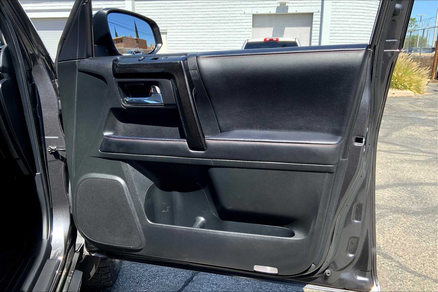 2023 Toyota 4Runner TRD Premium photo 19
