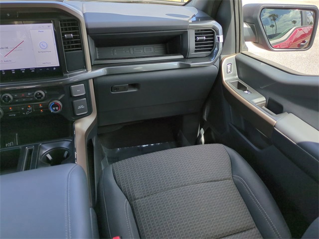 2025 Ford F-150 STX photo 15