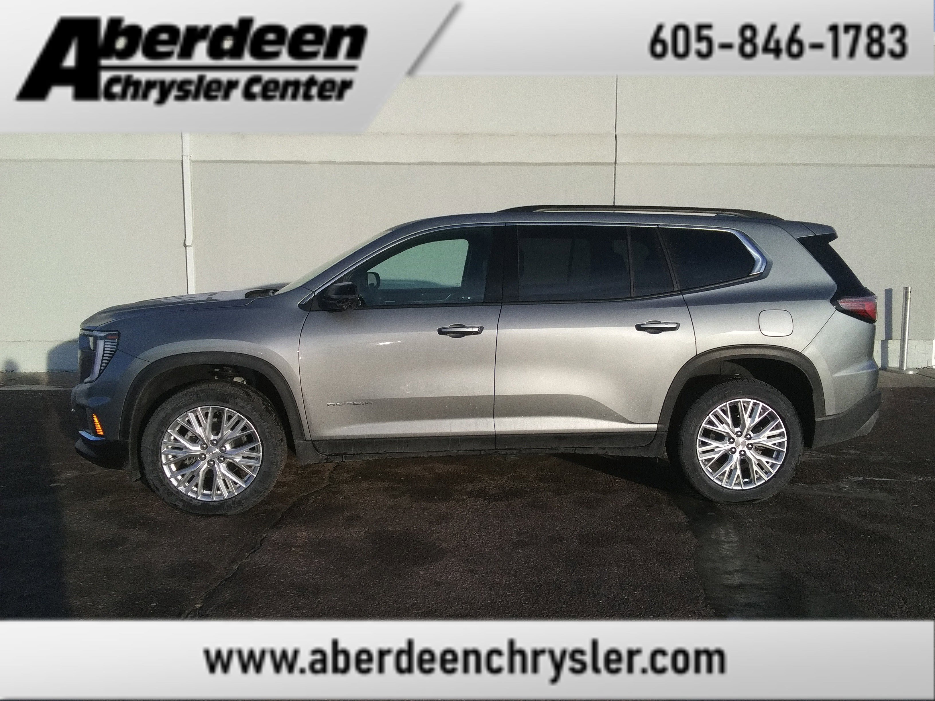 2024 GMC Acadia Elevation's photo