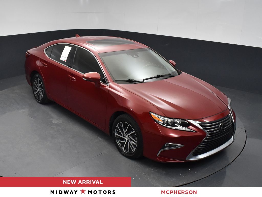 2017 Lexus ES 350's photo