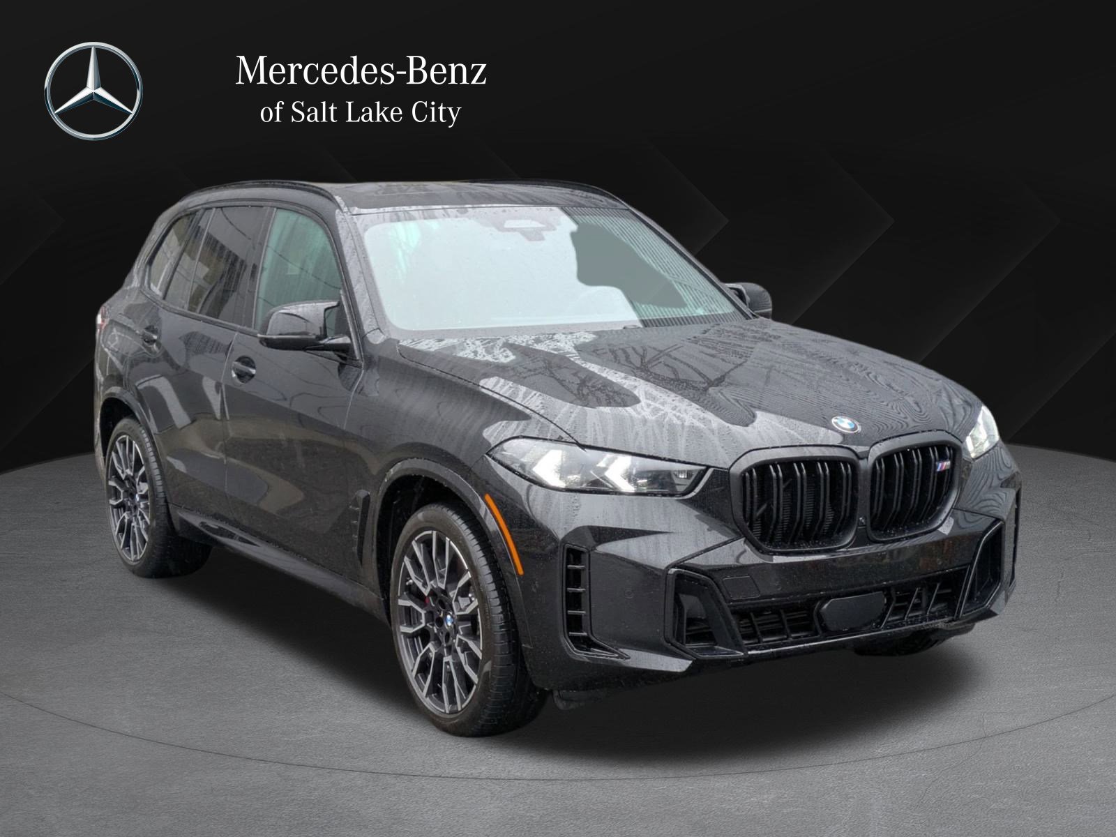 2025 BMW X5 M60i's photo