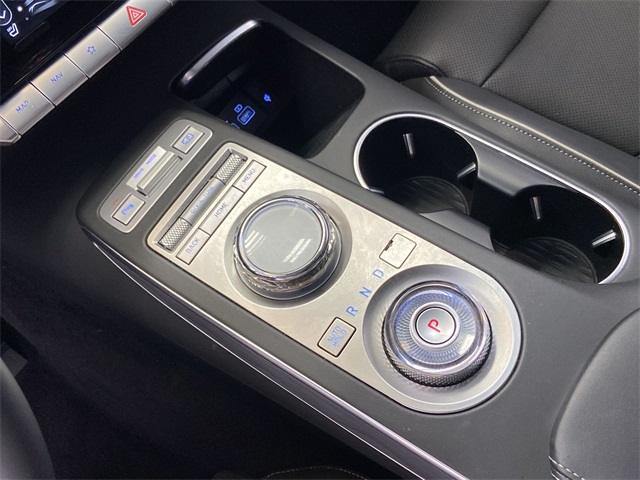 2024 Genesis GV70 2.5T photo 30