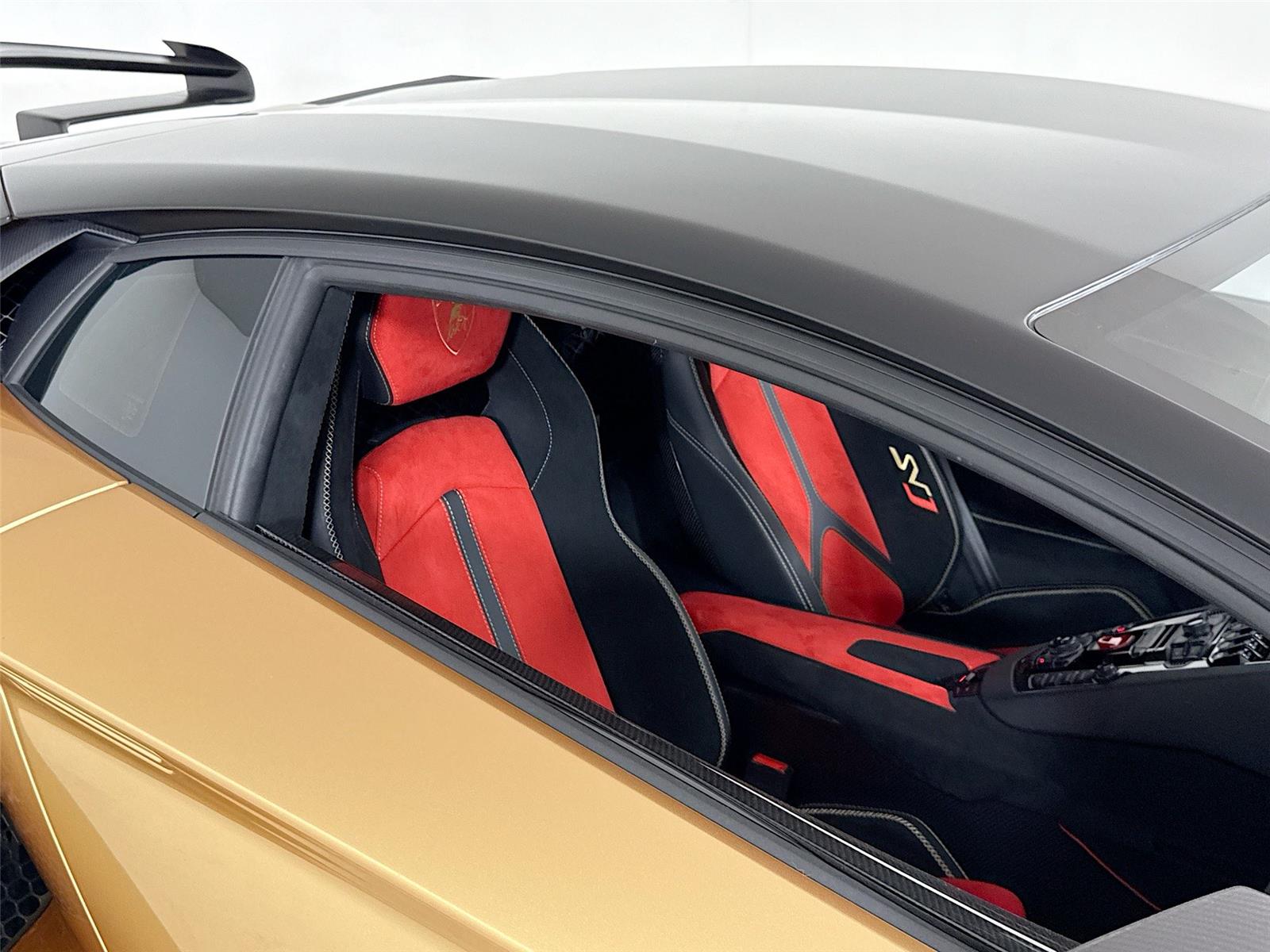 2019 Lamborghini Aventador SVJ photo 23