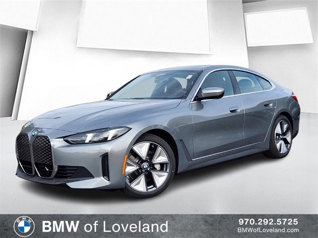 2025 BMW i4 40's photo