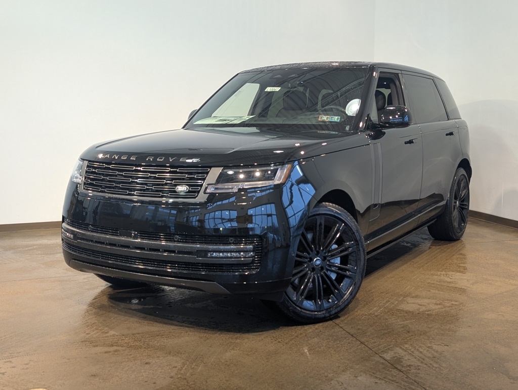 2025 Land Rover Range Rover SE's photo