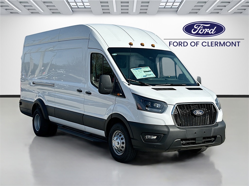 2026 Ford Transit Van Base's photo