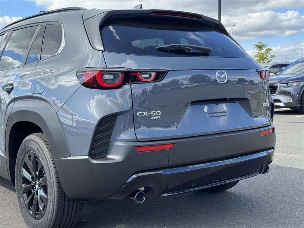 2025 Mazda CX-50 Premium photo 11