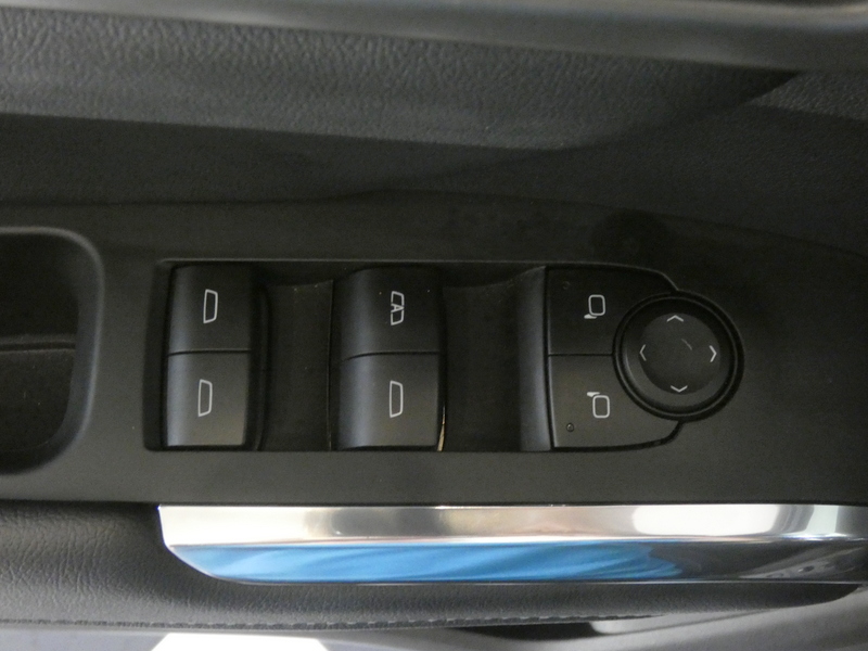 2025 Chevrolet Traverse 1LT photo 15