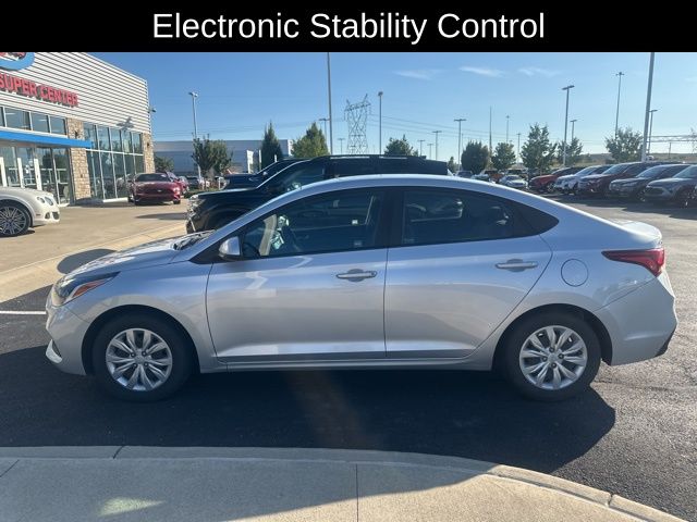 2021 Hyundai Accent SE photo 5